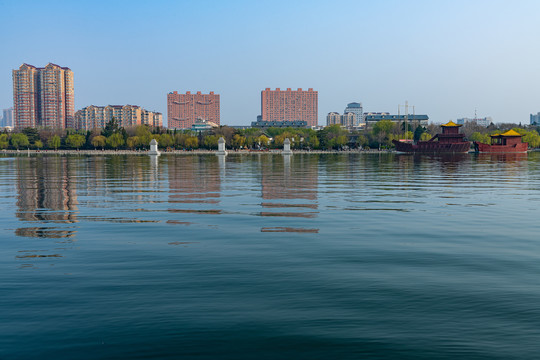 山东济南大明湖风景区