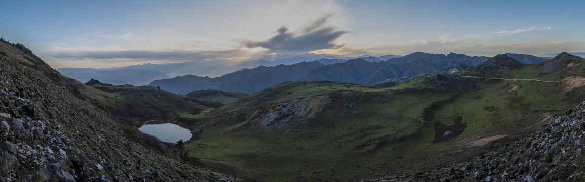 轿顶山观贡嘎