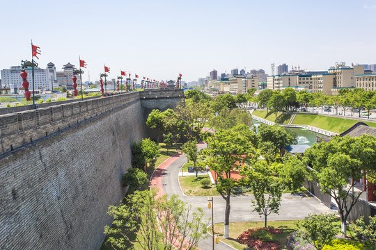 西安城墙北门东段