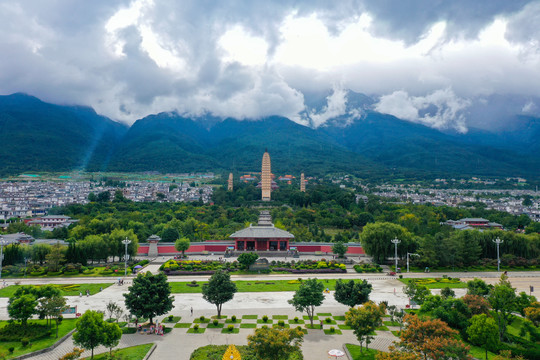 大理崇圣寺三塔