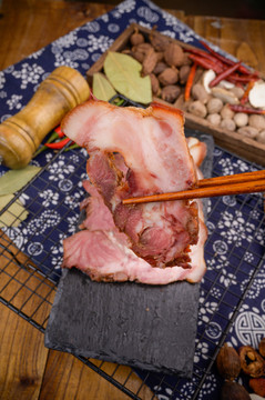 鹵豬頭肉