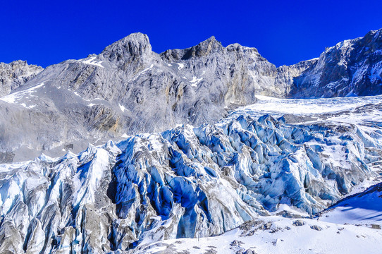 云南玉龙雪山