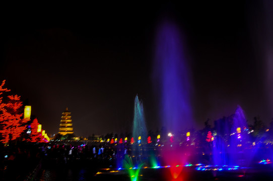 大雁塔喷泉广场夜景