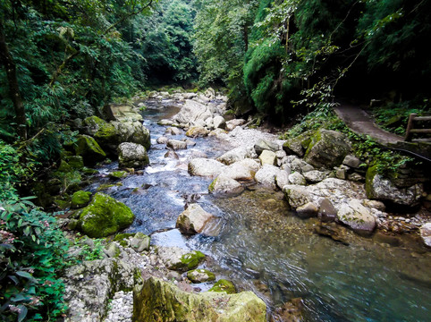 青城山