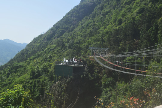 高空吊桥