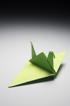 折纸鸟的股票图像