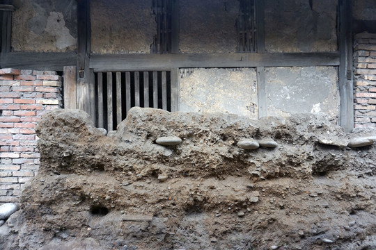 四川洪雅县学街老街残留的土墙