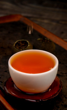 正山小种红茶茶汤