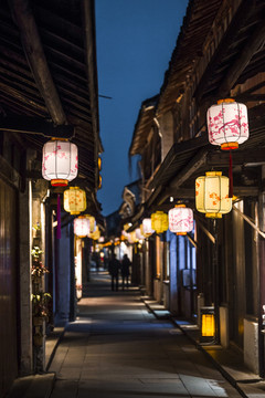 江苏周庄古镇夜景风光