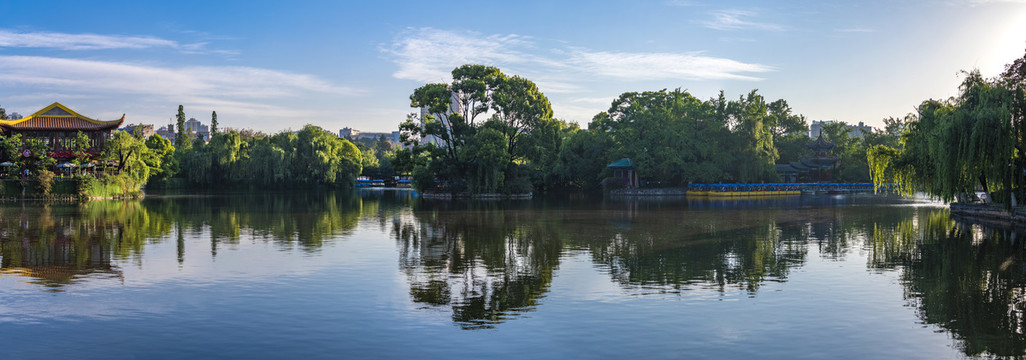 昆明翠湖全景图