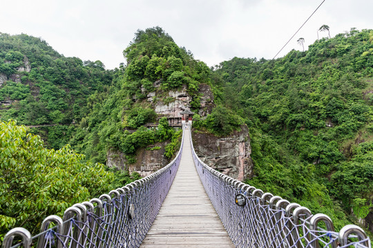 新昌穿岩十九峰