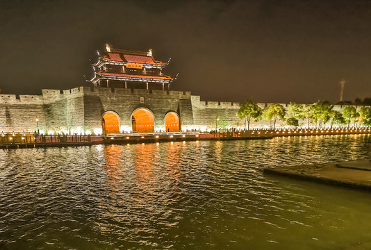 苏州平门夜景