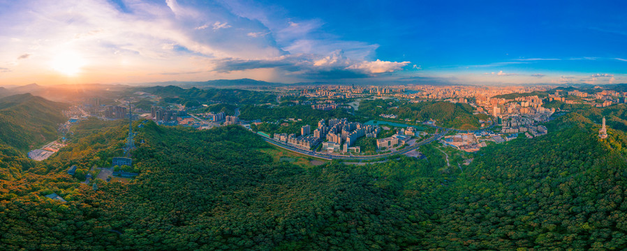 高榜山远眺贵州