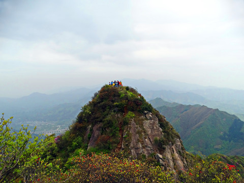 汤公山美女峰