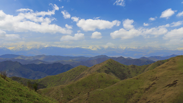 群山