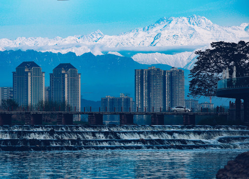 雪山