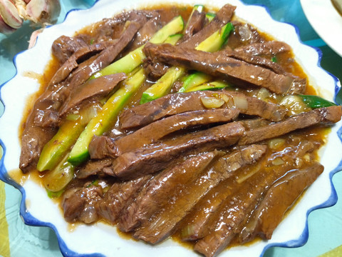 扒牛肉条