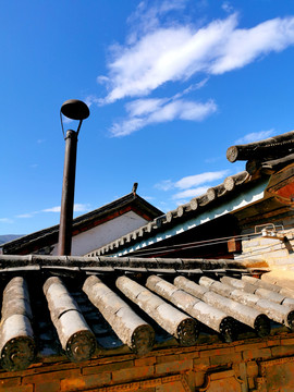 云南民居經(jīng)典民宿青磚白墻