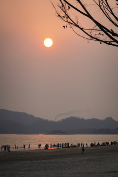 黄昏海滩