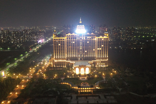 东营恒大酒店夜景