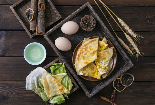 中国特色传统小吃鸡蛋灌饼