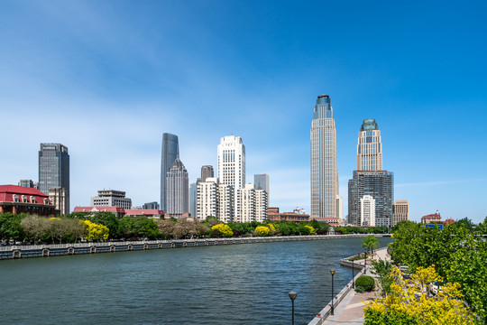 天津现代建筑街景