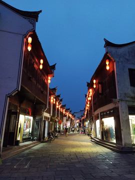 古镇夜景街道