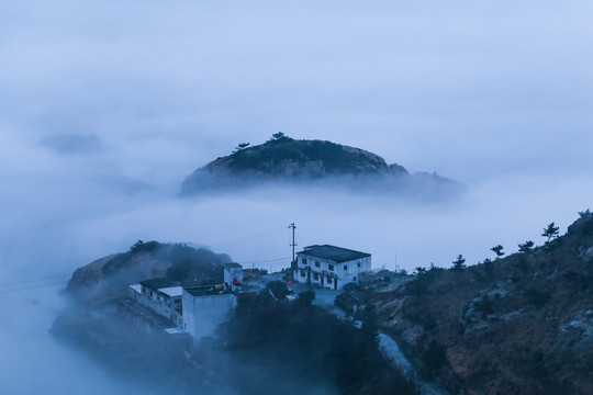 温岭石塘晨雾