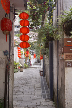 深圳甘坑客家小镇街道红灯笼