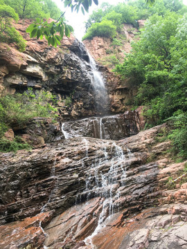 伏羲山峡谷瀑布