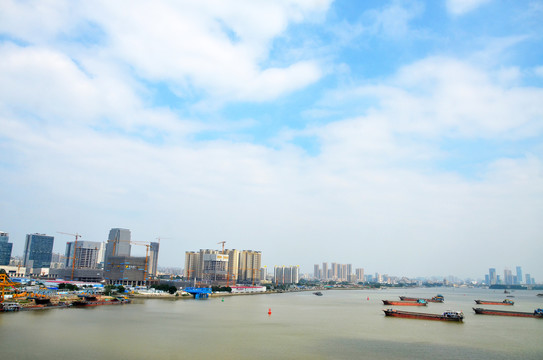 珠江兩岸