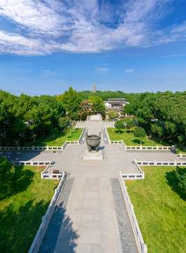 中国苏州虎丘山的周王子吴鼎