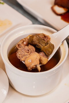 广式盅汤