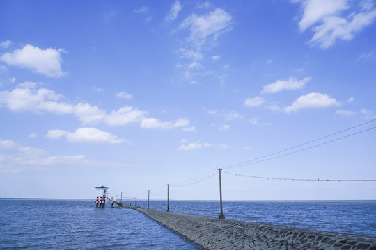 蔚蓝海岸