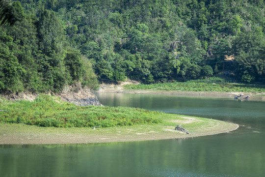 河滩