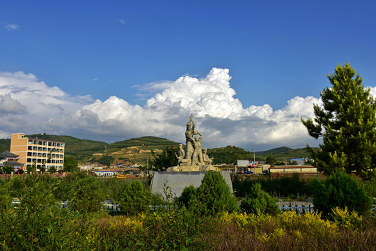 红军岷州战役纪念雕塑