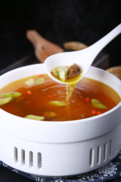 松茸菌汤