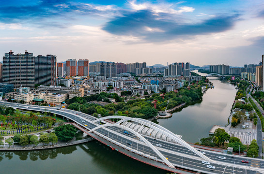 中山市岐江两岸城市风光