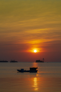 海上黄昏竖拍