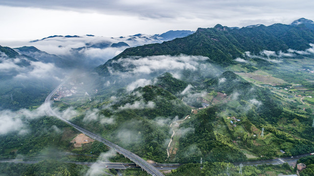 山区公路