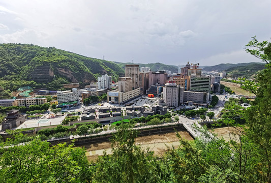 延安市区全景