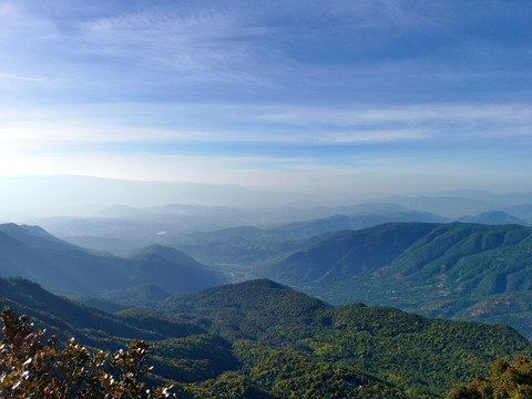 站在高山上看风景