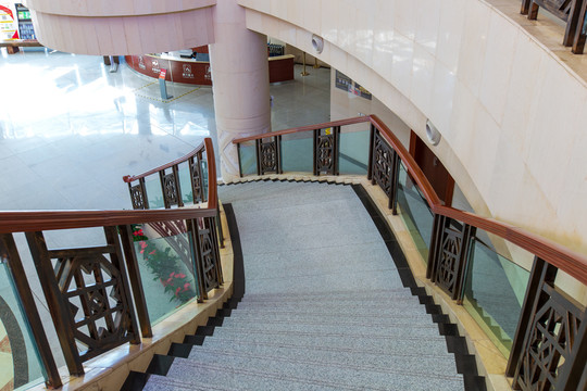 广西民族博物馆展厅步梯