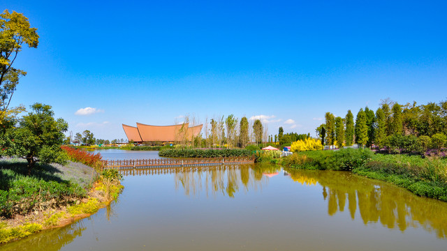 七彩云南古滇名城旅游度假区