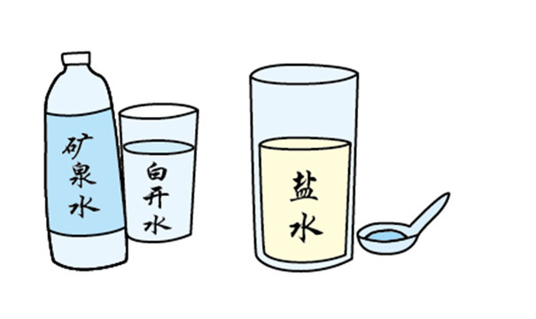 礦泉水鹽水