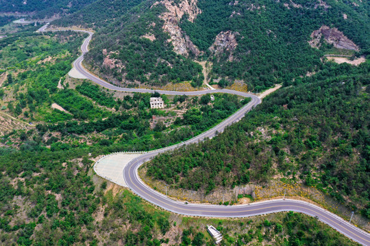 盘山路