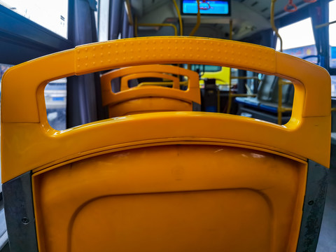 公交车內部车厢座椅