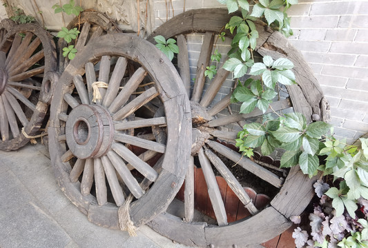 古代木车轮