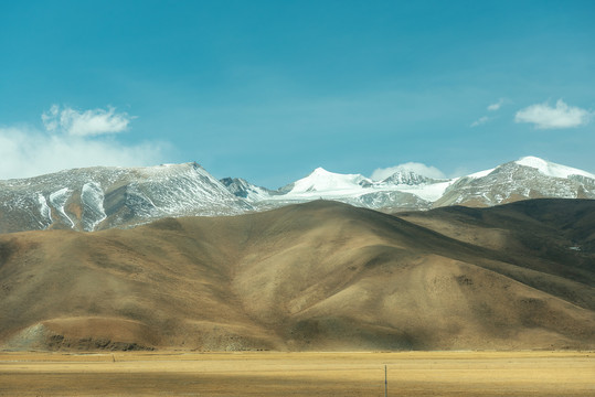 中国西藏青藏雪山自然风光