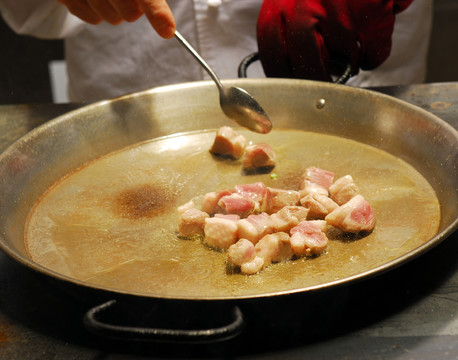 西班牙牛肉饭制作